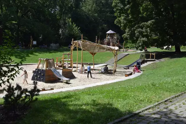 Plac zabaw w Parku Kościuszki w Katowicach