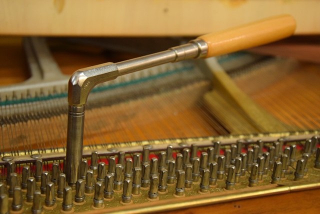 Czy w Kaliszu powstanie centrum szkolenia stroicieli fortepianów?