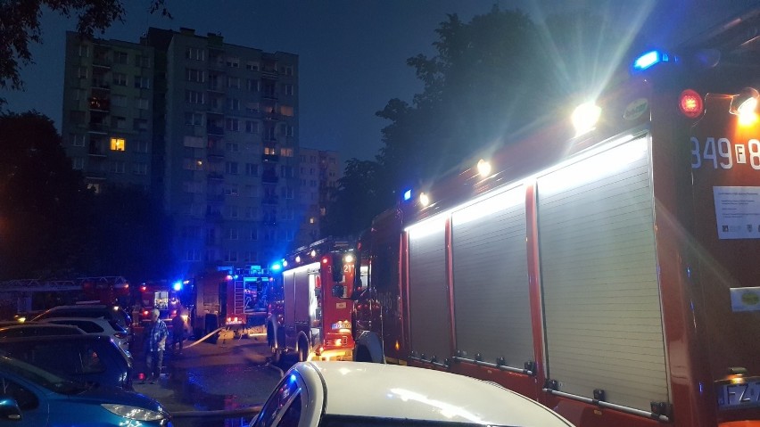 60 strażaków wzięło udział w akcji po wybuchu gazu w...