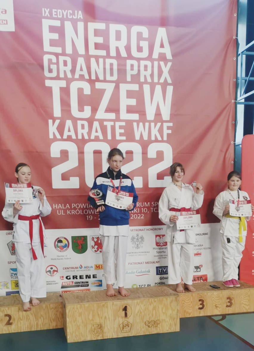 Nowy Dwór Gdański. Młodzi karatecy zdobyli mnóstwo medali na międzynarodowych zawodach