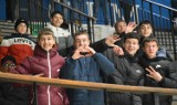 Kibice hokejowej Re-Plast Unii Oświęcim bawili się na meczu przeciwko GKS Katowice, świętujące wygraną nad mistrzem Polski