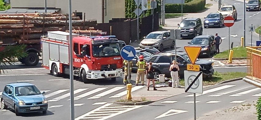 Tuż po godz. 12 w środę (22.06) u zbiegu ulic Nad Torem i...