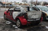 Pożar samochodu na Chłopskiej w Gdańsku. Spłonął doszczętnie [ZDJĘCIA, WIDEO]