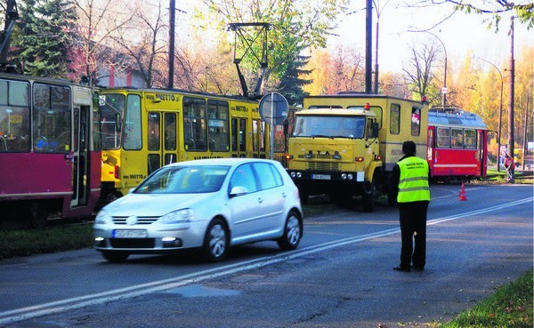 Fatalny stan torowiska w Sosnowcu jest m. in. przyczyną kilku wykolejeń tramwajów w ostatnich tygodniach