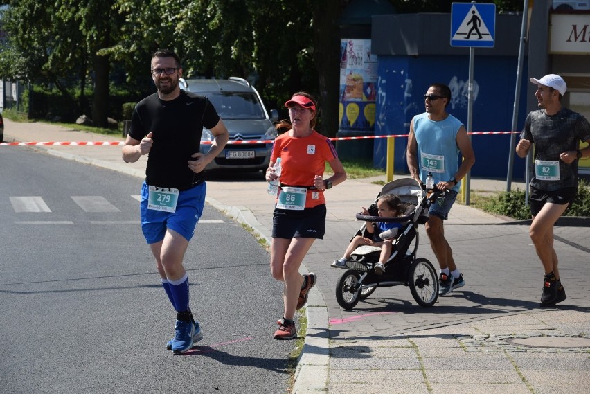 Zdjęcia w ubiegłorocznego biegu Nadwarciańska Dycha