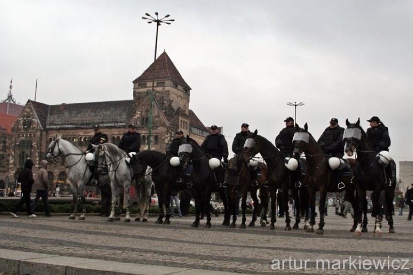 Marsz Równości był nadzorowany między innymi przez policję...