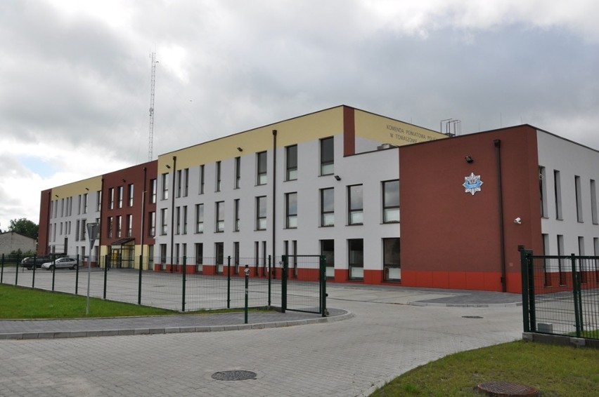 Policjanci w Tomaszowie Lubelskim pracują już nowym budynku