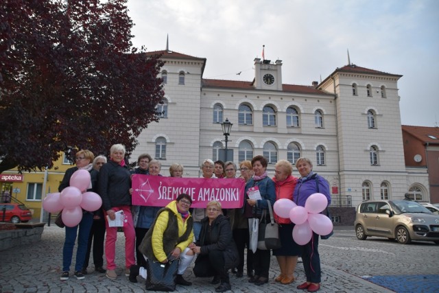 Śremskie Amazonki przypomniały, że październik to miesiąc walki z rakiem piersi