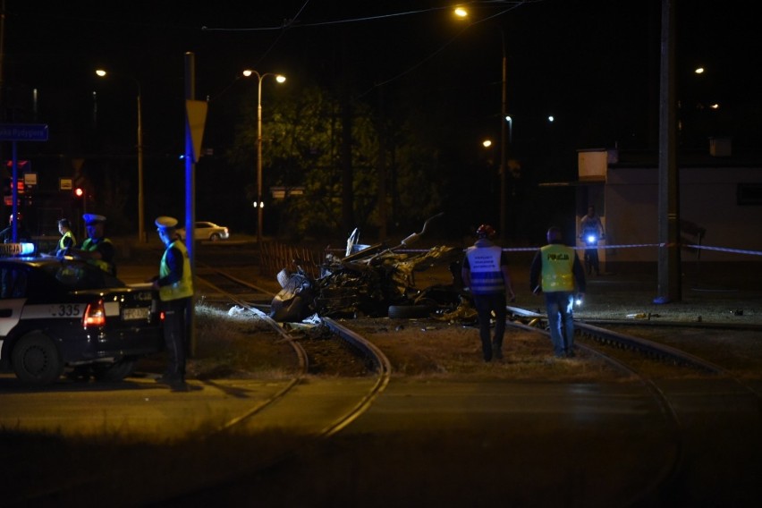 Tragiczny wypadek w Toruniu. Na ulicy Wschodniej samochód...