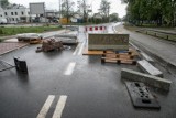 Kraków. Absurd trwa! Od ponad roku remontują 750 metrów drogi! "Trzeba ciągle szukać lepszych rozwiązań"