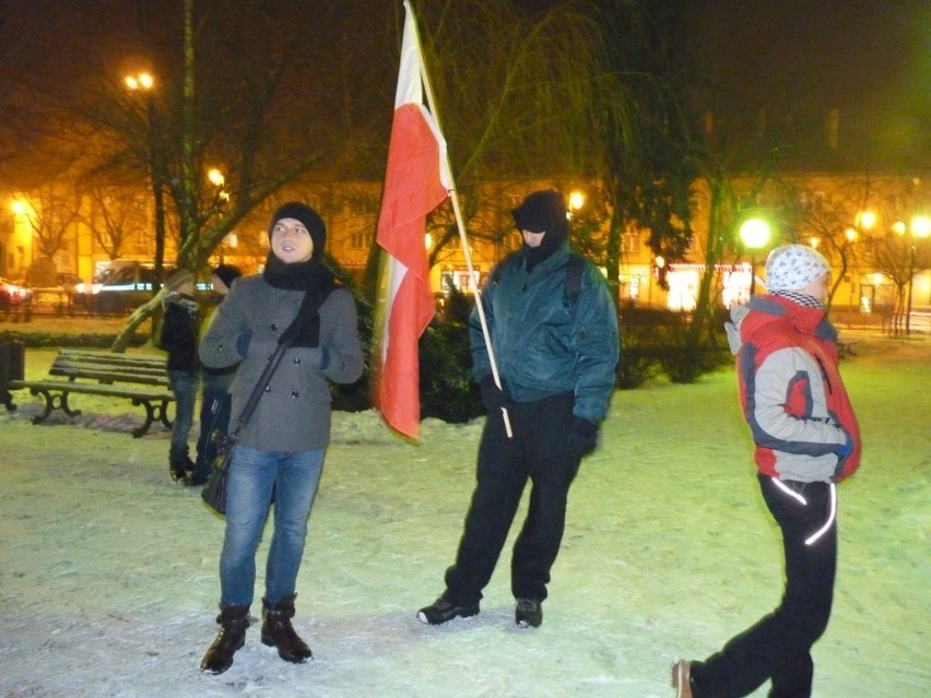 Radomsko przeciw ACTA! Protest na Pl. 3 Maja [ZDJĘCIA]