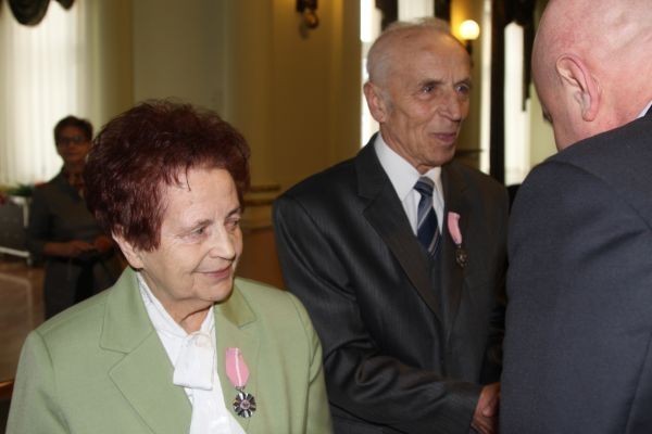 Prezydent Ryszard Nowak wręczył medale za Diamentowe i Złote...