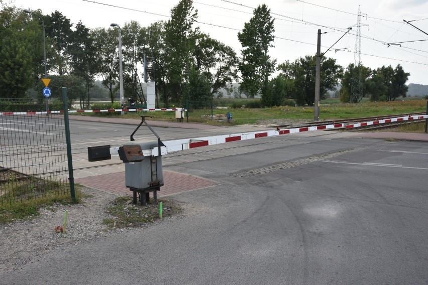 Uwaga. Od 9 do 16 września zamknięty przejazd kolejowy na Radomskiej w Starachowicach. Duże zmiany w komunikacji