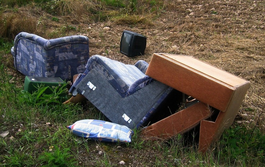 Gmina Gniew: zbiórka odpadów wielkogabarytowych w maju