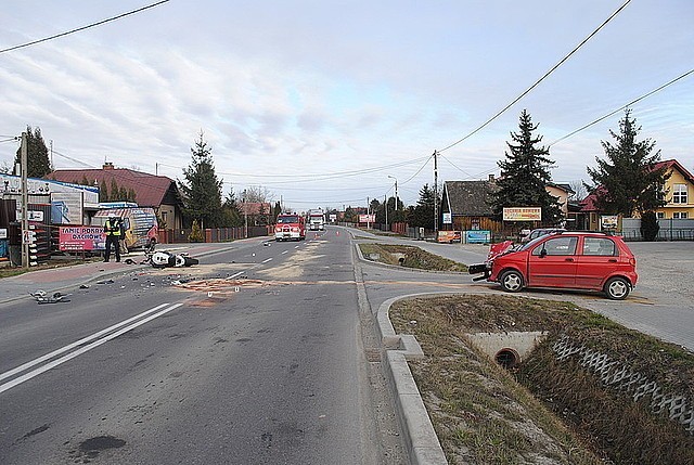 Awantura pseudokibiców w pociągu [zdjęcia]