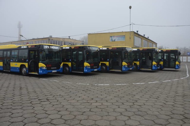 W chwili obecnej tabor MPK liczy 95 autobusów siedmiu marek