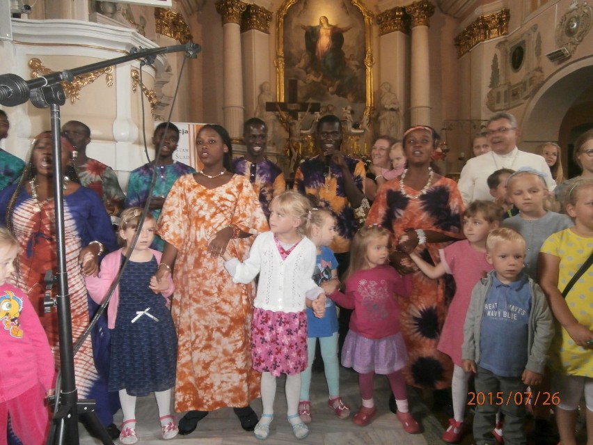 Grupa Ewangelizacyjna Claret Gospel z Wybrzeża Kości Słoniowej, w Zbąszyniu 