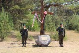 Na terenie byłego niemieckiego obozu jenieckiego Stalag 315 odsłonięto i poświęcono wyjątkowy krzyż oraz pomnik 