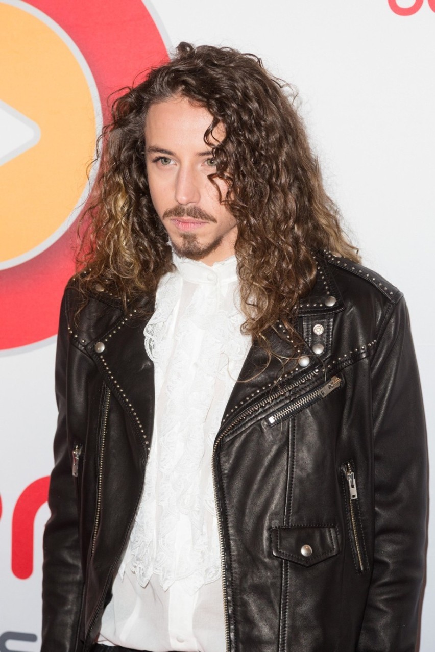 Michał Szpak zaśpiewa w niedzielę w krakowskim Auditorium Maximum UJ 