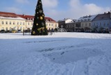 Małopolska zachodnia. Zaśnieżone chodniki i place. Są takie miejsca, gdzie trudno bezpiecznie przejść 