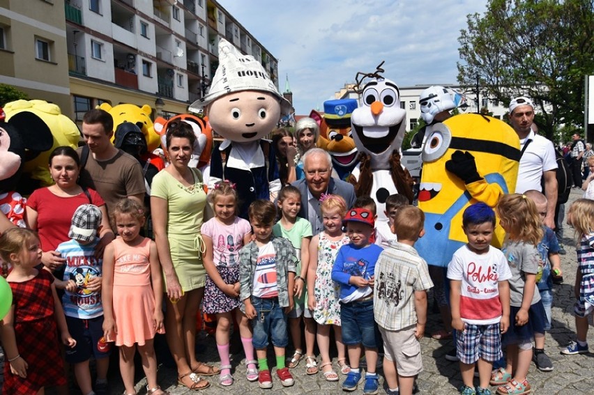 Dzień Dziecka w Legnicy, bajkowy korowód w centrum miasta