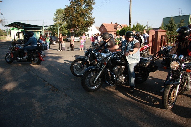 Motocyklowy piknik w Dziadowej Kłodzie (ZDJĘCIA)