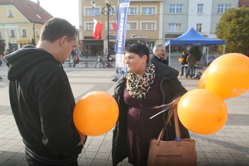Wybory samorządowe w Rybniku: kandydaci promują się na rynku