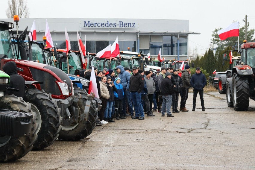 Tak wyglądał ostatni protest rolników w Łęczycy --> ZDJĘCIA