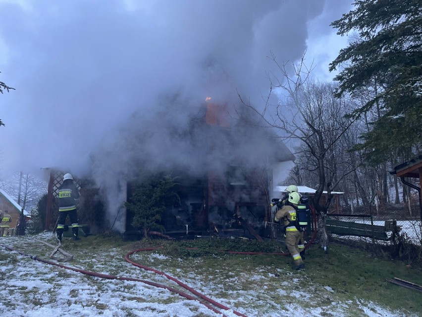 25 lutego doszło do pożaru domku letniskowego w Żakowie w...