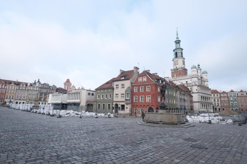 Zdjęcia rozkopanego Poznania stają się już wizytówką miasta....