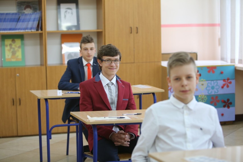 Egzamin gimnazjalny 2018: Pisali test w SP nr 38 w Chorzowie...