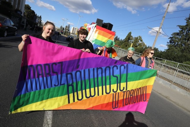 W Toruniu odbył się II Marsz Równości. Tegoroczna trasa wiodła przez plac Towarzystwa Miłośników Torunia, ul. Grudziądzką, Szosę Chełmińską, Bema, Kraszewskiego, Matejki, Bydgoską oraz Chopina. Marsz Równości w Toruniu odbył się pod hasłem "Bądźmy widoczni-e". Jego organizatorzy chcieli zwrócić uwagę na widoczność osób LGBTQIA+ w codziennej przestrzeni. 

W imprezie wzięło udział ok 1500 osób. Nie było żadnej kontrdemonstracji ani nie doszło do żadnego incydentu.