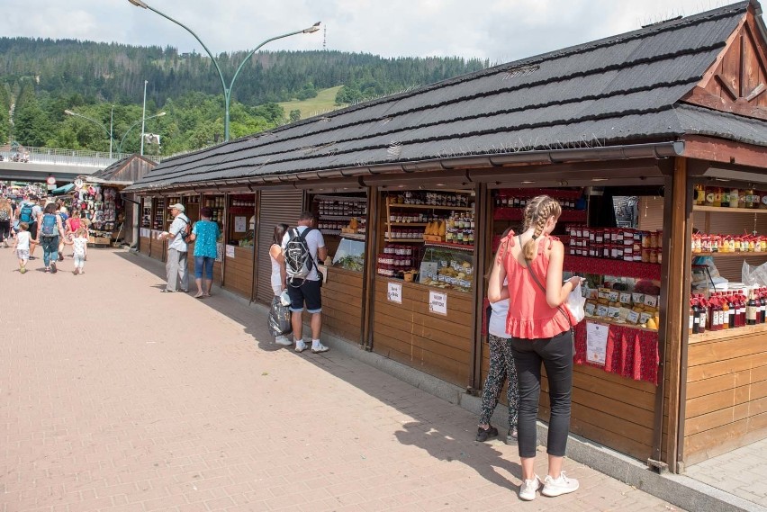 Z wynajmu łącznie 26 punktów do kasy ZCK trafi miesięcznie...