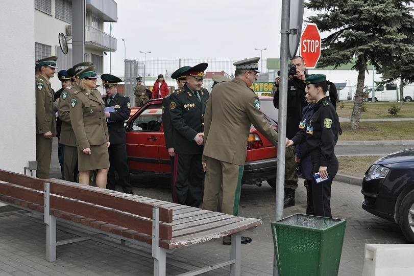 Wspólne odprawy pograniczników z Polski i Ukrainy [zdjęcia]