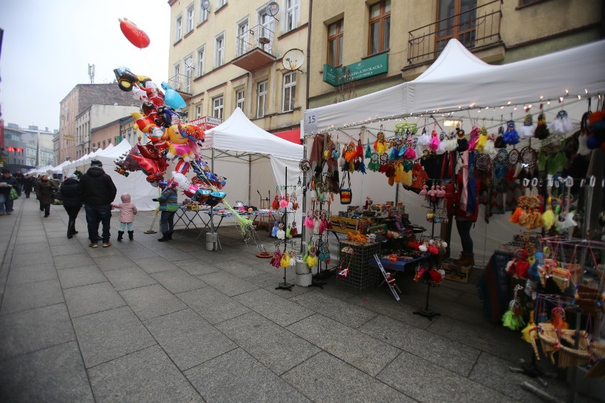 Jarmark świąteczny w Sosnowcu na ulicy Modrzejowskiej 2018