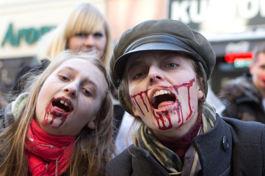 16 marca przez Poznań przeszedł Zombie Walk.