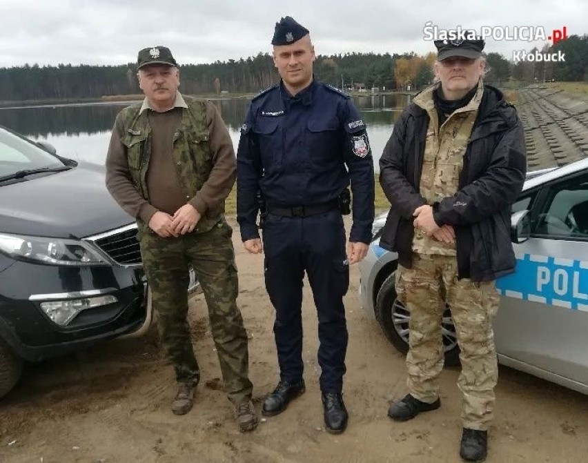 Policjanci i straż rybacka kontrolują wędkarzy...