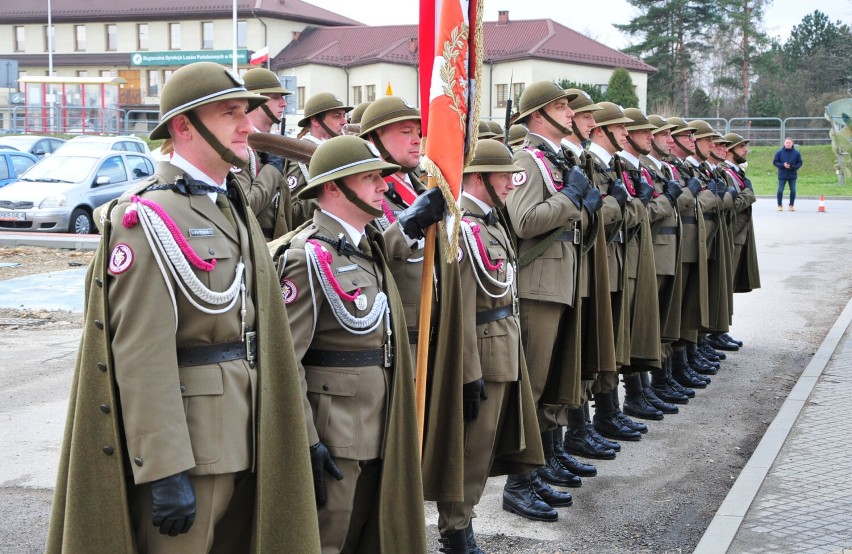 Powiatowe obchody rocznic zbrodni katyńskiej i katastrofy smoleńskiej w Krośnie [ZDJĘCIA]