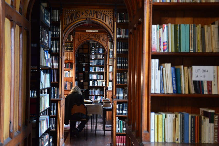 Biblioteka w Nysie rodem z Harrego Pottera! Otworzyli ją...