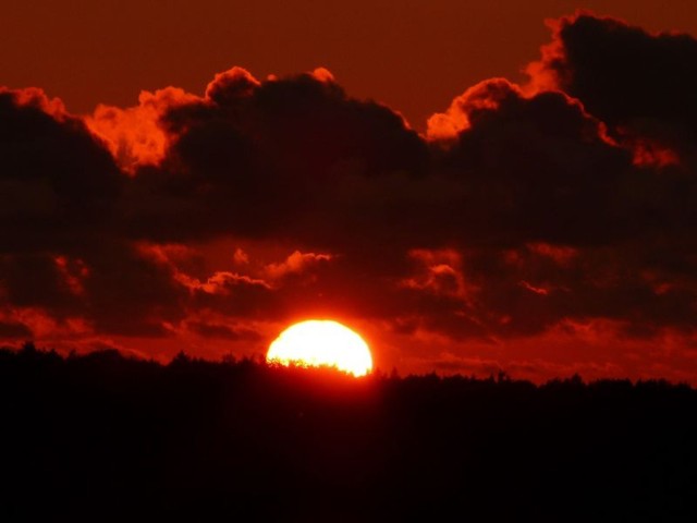 Zachód słońca z 15 sierpnia
