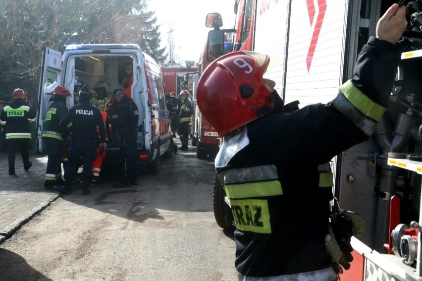 Pożar stacji transformatorowej na budowie biurowca PZU przy...