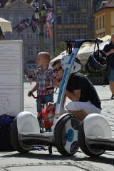 Segwayem po Wrocławiu. Wypożyczalnia coraz bardziej popularna [zdjęcia]