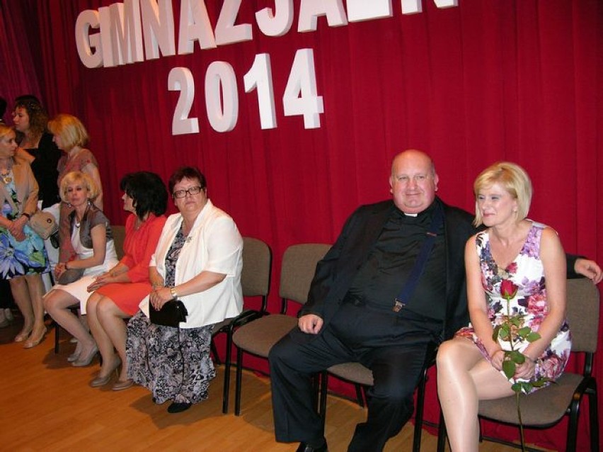 Pierwszy Bal Gimnazjalny 2014 w Skierniewicach odbył się w...