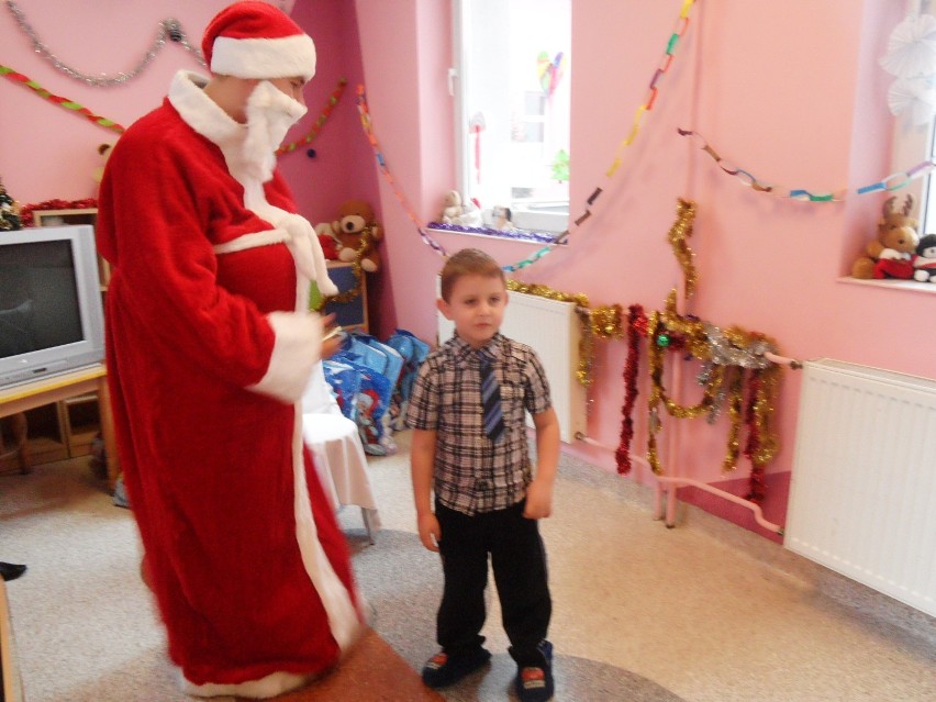 Mikołaj z pacjentami świętochłowickiego szpitala