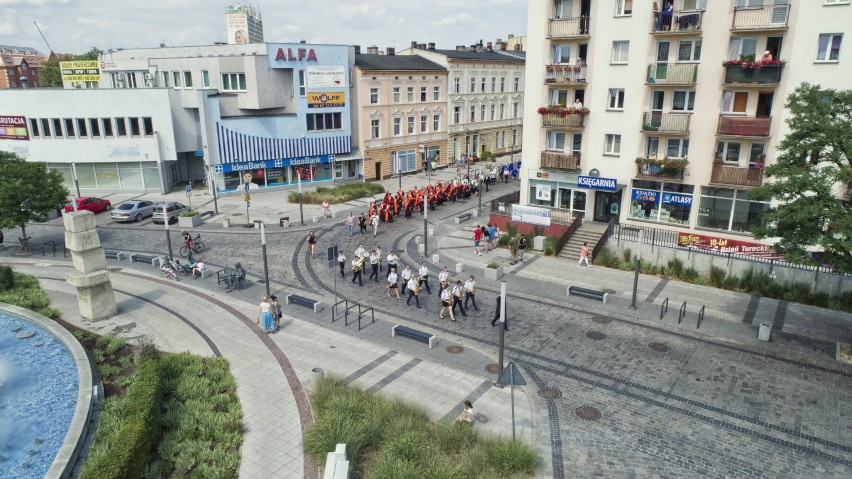 Nadnotecki Dzień Pieśni i Muzyki wrócił do Piły. "Gaude Mater Polonia" na ponad 200 głosów w centrum miasta [ZDJĘCIA]