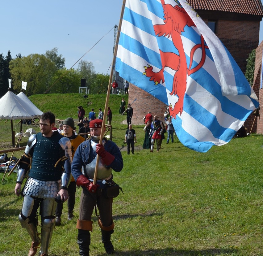 Trwają rycerskie mistrzostwa świata w Malborku. Zobacz, jak walczą Polacy