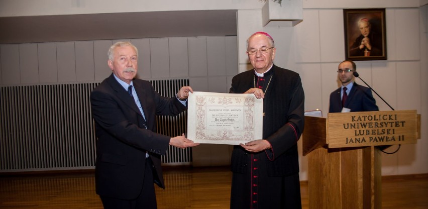 Medal Papieski Pro Ecclesia et Pontifice dla Prof. Leszka Mądzika