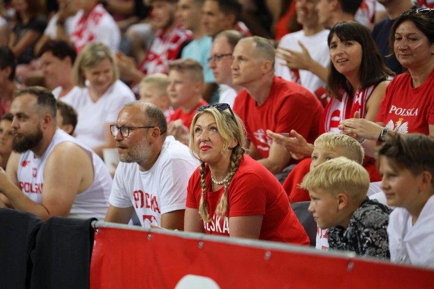 Kibice na meczu meczu koszykarzy Polska - Węgry w Gliwicach.