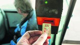 Ile czasu potrzeba na skasowanie biletu autobusowego? Na pewno więcej niż 20 sekund