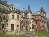Krowiarki: Pałac Donnersmarcków w ruinie [NIEPUBLIKOWANE ZDJĘCIA]